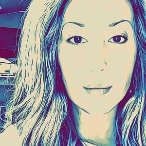 Meet your Posher, Colleen